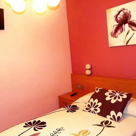 Apartamento Turistico Guara Casa Castro Barbastro Camera foto